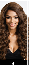 Load image into Gallery viewer, Wig 20 - 4
